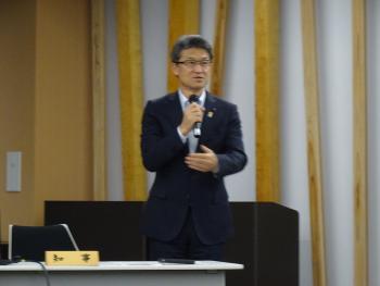 河野 俊嗣宮崎県知事